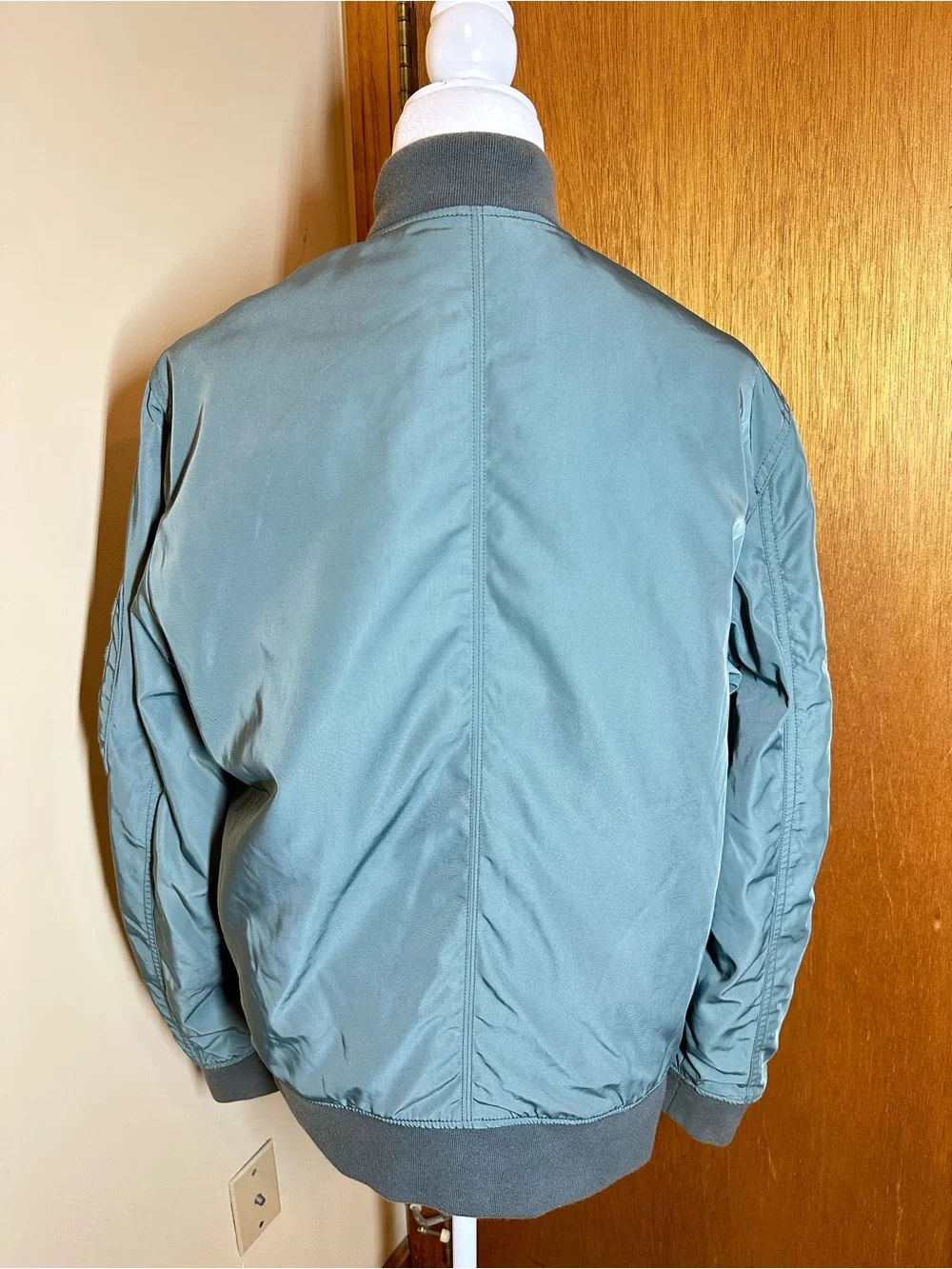 Abercrombie & Fitch MA-1 Flight Bomber Jacket Men's Size L Sage Green Quilted